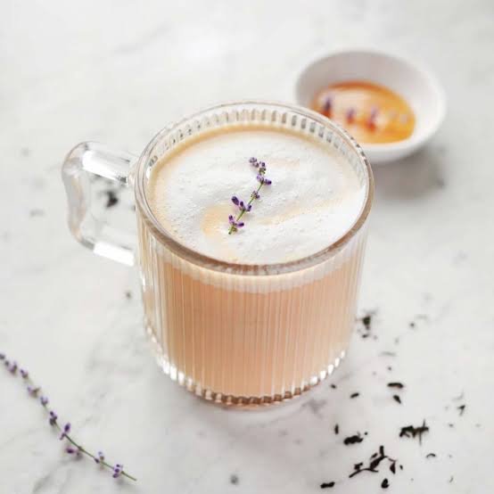How to Make a London Fog Tea Latte at Home
